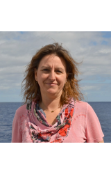 Marine Biologist > Marie-Anne Cambon Bonavita 